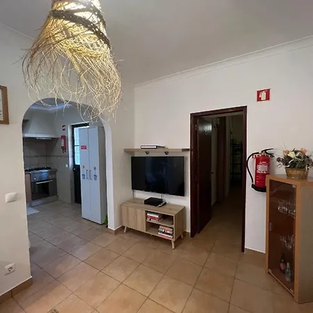 Quinta Dos Viegas Дом отдыха *